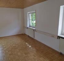 Wohung zu vermieten - 400,00 EUR Kaltmiete, in Niederstetten (PLZ: 97996)
