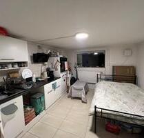 1 Zimmer Apartment - 750,00&nbsp;EUR Kaltmiete, ca.&nbsp; 25,00&nbsp;m&sup2; in Schwäbisch Hall (PLZ: 74523)