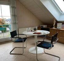 Möbliertes Studio-Zimmer mit Balkon – ruhige Lage am Berliner Sta - Neuenhagen bei Berlin