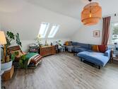 Foto - 2,5-Zimmer-Dachgeschosswohnung in Dortmund-Holzen – 76 m² – Balkon mit Blick ins Grüne