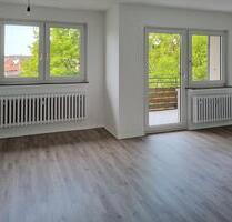 Renovierte 3-Zimmer-Wohnung mit Balkon + PKW Stellplatz - Hamm Daberg