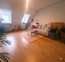 Großzügige 3 ZKB Dachgeschosswohnung in zentraler Lage von Saarlouis