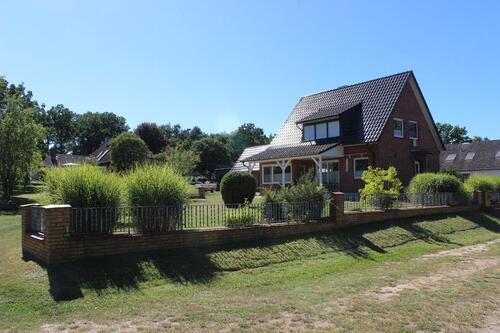 Foto - Haus zu vermieten - 900,00&nbsp;EUR Kaltmiete, ca.&nbsp; 130,00&nbsp;m&sup2;