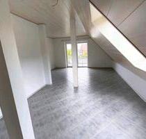 Helle 3 Zimmer Wohnung - 1.000,00&nbsp;EUR Kaltmiete, ca.&nbsp; 80,00&nbsp;m&sup2; in Wettenberg (PLZ: 35435)