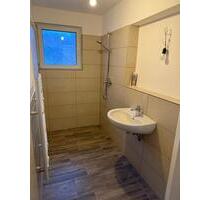 Erstbezug nach Sanierung: Moderne 3 Zi.-Wohnung in ruhiger Lage mit Wärmepumpe - Goslar Jürgenohl