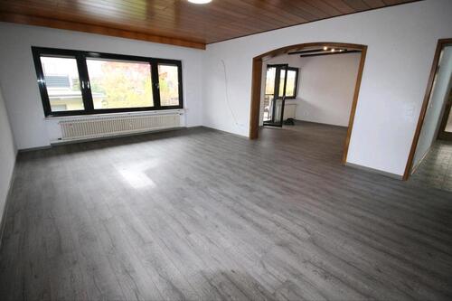 Foto - Großzügige 4,5 Zimmer Wohnung mit Garten Nutzung in Rotenberg