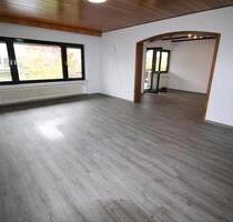 Großzügige 4,5 Zimmer Wohnung mit Garten Nutzung in Rotenberg - Rauenberg