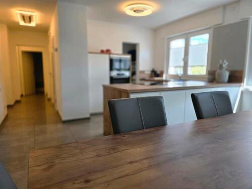Foto - Erdgeschoss Wohnung in Sundern - 1.200,00 EUR Kaltmiete,