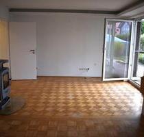 3-Zimmer-Wohnung mit großer Terrasse und Holzofen - Schlüsselfeld