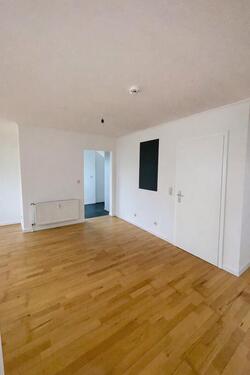 Foto - 2ZKB Wohnung Renoviert und Bezugsfrei