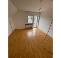 Helle 2,5 Zimmer Wohnung mit großem Balkon - sofort bezugsfertig - Horn-Bad Meinberg