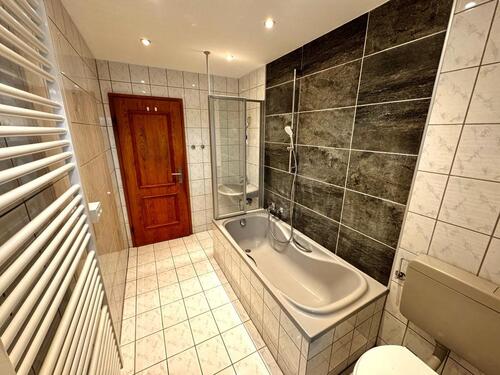 Foto - Hochparterre in Teisnach zur Miete