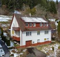 Zweifamilienhaus mit Keller & Garten - Nusplingen