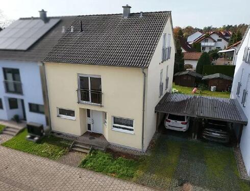 Foto - 6 Zimmer Doppelhaushälfte in Rodenbach