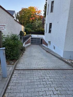 Foto - Stellplatz Tiefgaragenstellplatz Assmannstraße Rgbg.-West