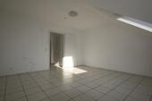 Foto - 3 Zimmer Dachgeschoßwohnung zur Miete in Winnweiler