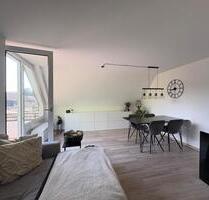 Modernisierte 2-Zimmer-Wohnung mit Balkon & Einbauküche - Mülheim an der Ruhr Heißen