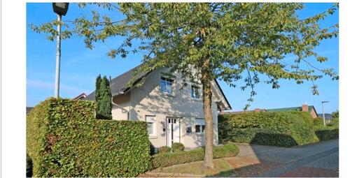 Foto - Freistehendes Einfamilienhaus zu Miete mit EBK