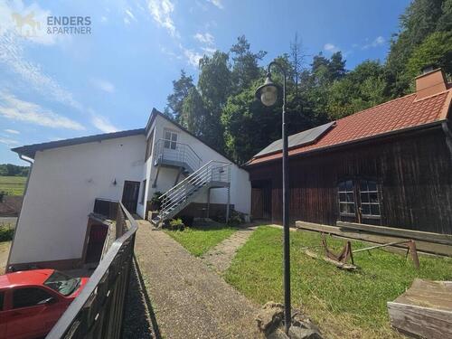 Foto - Merhrfamilienhaus - 239.000,00&nbsp;EUR Kaufpreis, ca.&nbsp; 264,00&nbsp;m&sup2;