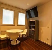 Wunderschöne, vollmöblierte 2-Zimmer-Wohnung - Köln Innenstadt Wunderschöne, vollmöblierte 2-Zimmer-Wohnung - Köln Innenstadt