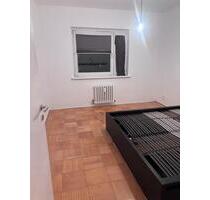 Helle 2-Zimmer Wohnung mit Balkon in Berlin WeddingReinikendorf