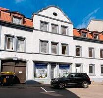 Mehrfamilienhaus mit Entwicklungspotenzial im Zentrum - Landstuhl