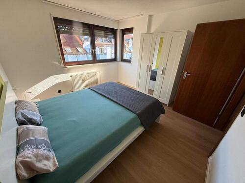 Foto - 2,5-Zimmer-Wohnung mit Aufzug & Garage nahe S-Bahn & Mercaden