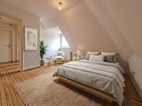 Foto - 4 Zimmer Dachgeschoßwohnung zur Miete in Saarbrücken