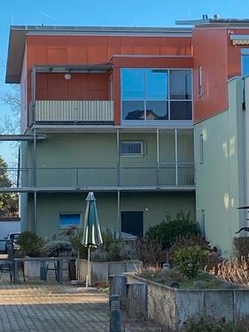 Foto - Barrierefreie, seniorengerechte 2,5-Zi-Wohnung mit Terrasse