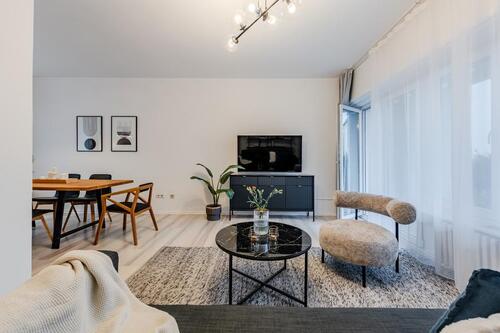 Foto - Urban Calm: 3-Room Apartment with Outdoor Space