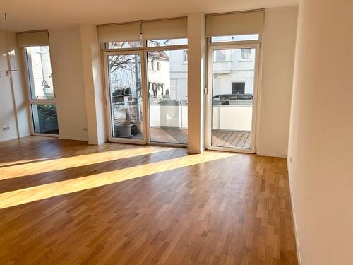 Foto - Moderne Eigentumswohnung in Stuttgart-Feuerbach mit Südbalkon