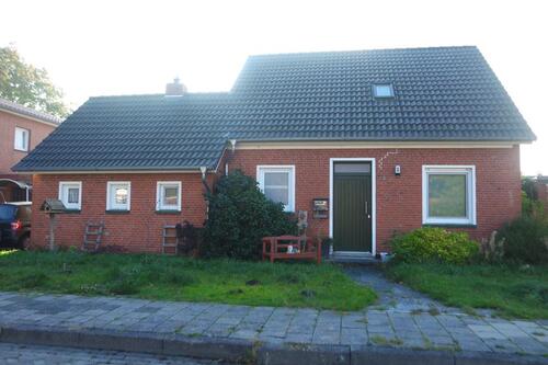 Foto - vermietes EFH ohne Provision - 250.000,00&nbsp;EUR Kaufpreis, ca.&nbsp; 80,00&nbsp;m&sup2;