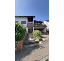 Charmante 2-Zimmer-Wohnung mit Gartennutzung in Knittlingen - Oberderdingen