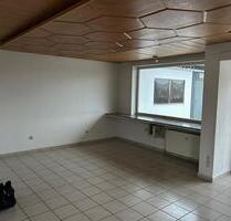 Wohnung auf 2 Etagen 125 m2 (5 Zimmer2 Bäder) - Bad Wildungen