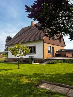 Foto - Freistehendes EFH mit 2.500 m² Grundstück & Feldblick