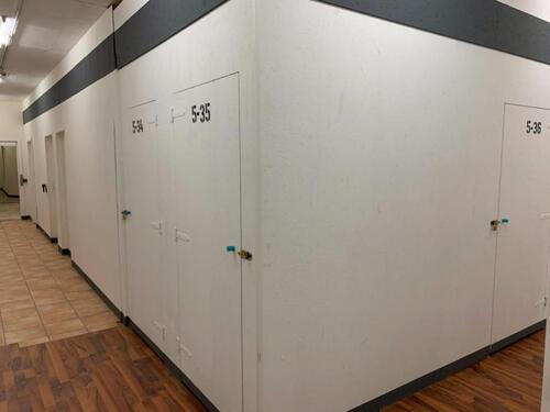 Foto - Mietlager Selfstorage Lager Aktenlager Halle Lagerhalle Garage x