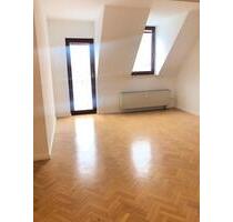 ###Helle DG-2-Zi-Wohnung mit Echtholz-Parkett### - Chemnitz Kapellenberg