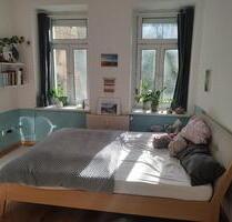 Lebendiger Alltag in Leipzig: 2 Zimmer- Wohnung in der Südvorstad