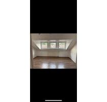 Dachgeschosswohnung 2 Zimmer - 610,00 EUR Kaltmiete, in Emmerich am Rhein (PLZ: 46446)