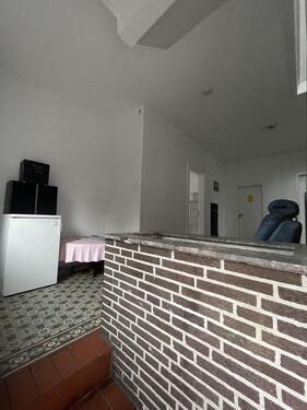 Foto - Wohnhaus - 7 Schlafzimmer - 2 Küchen - 2 Bäder - Keller