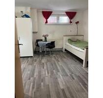 1 Zimmer Wohnung. Super Preis Leistung! - Potsdam Krampnitz