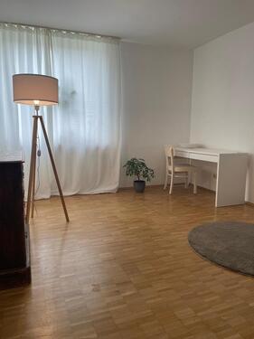 Foto - Wg Zimmer -Gemütlich, hell - 850,00 EUR Kaltmiete, ca.  18,00 m²