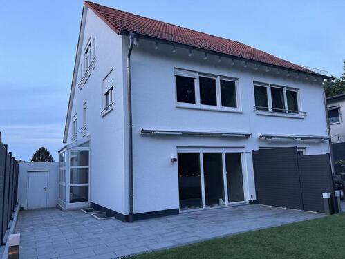 Foto - DHH mit Ansprechende 5-Zimmer, geh.Inn,Erstbezug nach Renovierung