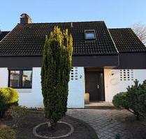 Reihenhaus mitten im Ort, gr. Garten - Tostedt