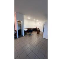 Ladenlokal ab sofort zu vermieten - Bocholt Stenern