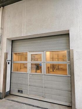 Foto - Lager Lagerhalle Lagerfläche Lagerboxen