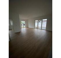 Ruhige Erdgeschoss Wohnung mit kleinem Garten - Velten