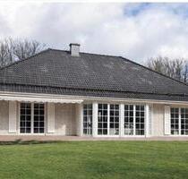 Bungalow mit weitläufigem Grundstück - Osterode am Harz