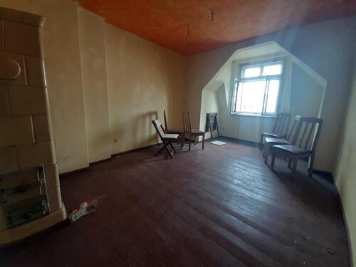 Foto - Selbstrenovierer aufgepasst: DG-Apartment im Zentrum sofort frei!