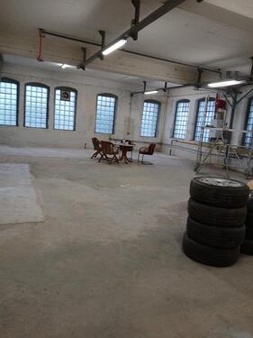 Foto - Lagerhalle - 870,00&nbsp;EUR Kaltmiete, ca.&nbsp; 5,00&nbsp;m&sup2;